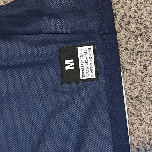 NWT Nike Reversible Boys Mesh Tank - Picture 3 of 6